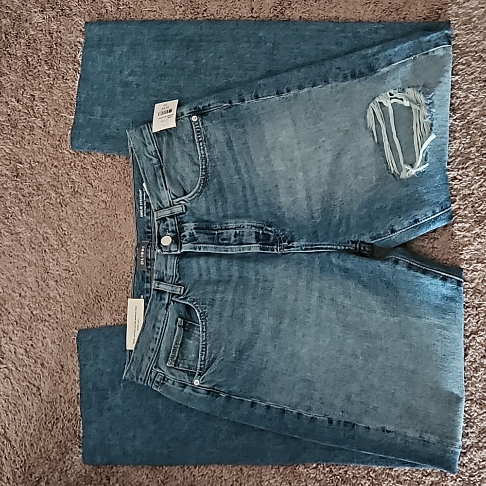 DL1961 High Rise Straight Jean - Picture 8 of 13